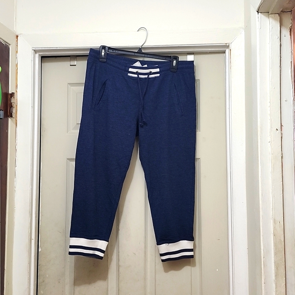 Woman Capri sweats